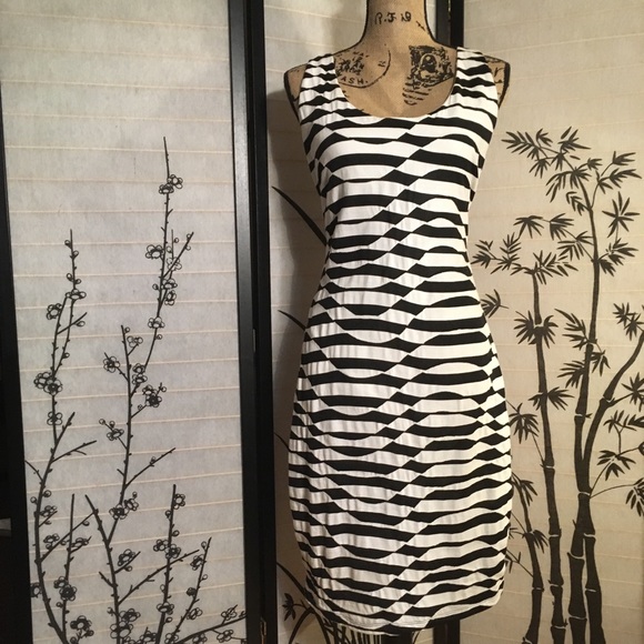 Forever 21 bodycon plus size dress - Picture 1 of 6